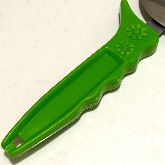 Vintage Travco Pizza Slicer - Picture 3 of 6